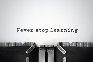 4minute和2NE1出道至今在歌谣节目和各大颁奖礼中得过哪些奖？